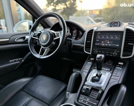 Порше Каен, объемом двигателя 3.6 л и пробегом 62 тыс. км за 32999 $, фото 12 на Automoto.ua