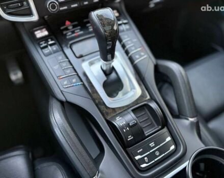 Порше Каен, объемом двигателя 3.6 л и пробегом 62 тыс. км за 32999 $, фото 25 на Automoto.ua