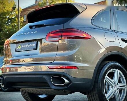 Порше Каен, объемом двигателя 3 л и пробегом 175 тыс. км за 39900 $, фото 19 на Automoto.ua