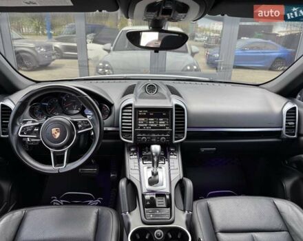 Порше Каен, объемом двигателя 3.6 л и пробегом 114 тыс. км за 27900 $, фото 20 на Automoto.ua