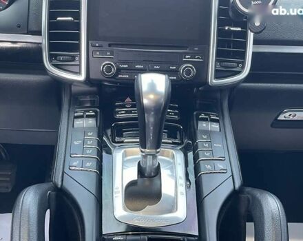 Порше Cayenne, об'ємом двигуна 3.6 л та пробігом 141 тис. км за 32500 $, фото 19 на Automoto.ua