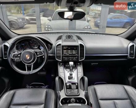 Порше Каен, объемом двигателя 3.6 л и пробегом 114 тыс. км за 27900 $, фото 23 на Automoto.ua