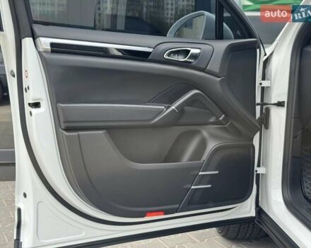 Порше Каен, объемом двигателя 3.6 л и пробегом 114 тыс. км за 27900 $, фото 14 на Automoto.ua