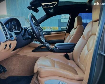 Порше Каен, объемом двигателя 3 л и пробегом 175 тыс. км за 39900 $, фото 26 на Automoto.ua
