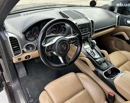 Порше Каен, объемом двигателя 3 л и пробегом 313 тыс. км за 31999 $, фото 17 на Automoto.ua
