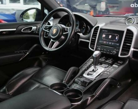 Порше Каен, объемом двигателя 0 л и пробегом 138 тыс. км за 29900 $, фото 12 на Automoto.ua