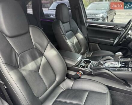 Порше Каен, объемом двигателя 3.6 л и пробегом 114 тыс. км за 27900 $, фото 28 на Automoto.ua
