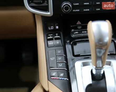 Порше Каен, объемом двигателя 3.6 л и пробегом 122 тыс. км за 28900 $, фото 21 на Automoto.ua