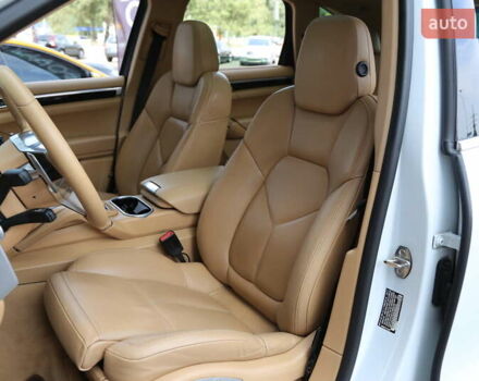 Порше Каен, объемом двигателя 3.6 л и пробегом 122 тыс. км за 28900 $, фото 8 на Automoto.ua