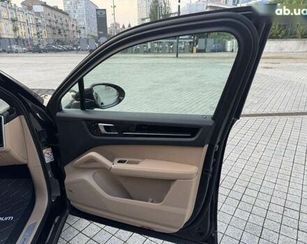 Порше Каен, объемом двигателя 3 л и пробегом 99 тыс. км за 49900 $, фото 26 на Automoto.ua