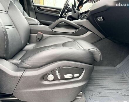 Порше Cayenne, об'ємом двигуна 3 л та пробігом 90 тис. км за 49999 $, фото 29 на Automoto.ua