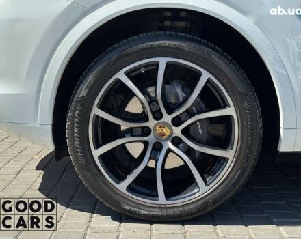 Порше Каен, объемом двигателя 3 л и пробегом 58 тыс. км за 58000 $, фото 6 на Automoto.ua