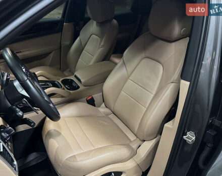 Порше Cayenne, об'ємом двигуна 3 л та пробігом 74 тис. км за 63900 $, фото 17 на Automoto.ua