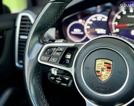 Порше Каен, объемом двигателя 3 л и пробегом 133 тыс. км за 53000 $, фото 28 на Automoto.ua