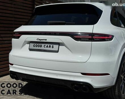 Порше Каен, объемом двигателя 3 л и пробегом 58 тыс. км за 58000 $, фото 15 на Automoto.ua
