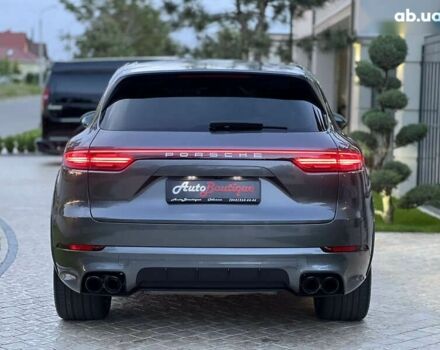 Порше Каен, объемом двигателя 3 л и пробегом 60 тыс. км за 64999 $, фото 25 на Automoto.ua