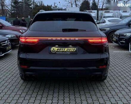 Порше Каен, объемом двигателя 3 л и пробегом 84 тыс. км за 61000 $, фото 6 на Automoto.ua