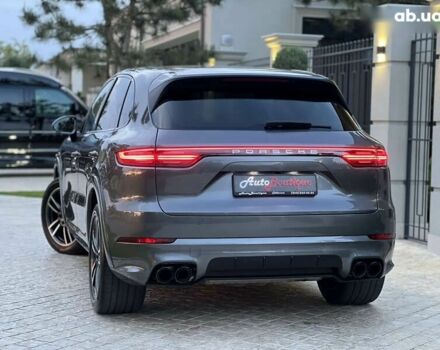 Порше Каен, объемом двигателя 3 л и пробегом 60 тыс. км за 64999 $, фото 24 на Automoto.ua