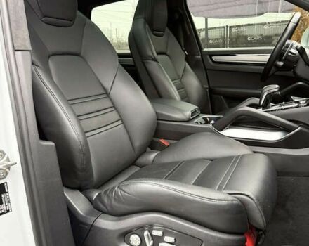 Порше Каен, объемом двигателя 4 л и пробегом 52 тыс. км за 79000 $, фото 23 на Automoto.ua