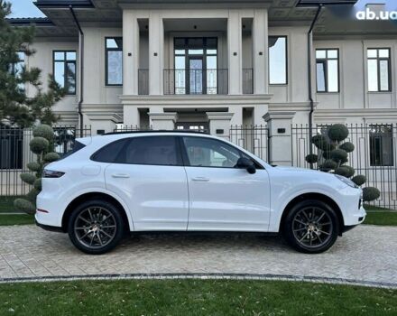 Порше Каен, объемом двигателя 3 л и пробегом 39 тыс. км за 55000 $, фото 17 на Automoto.ua