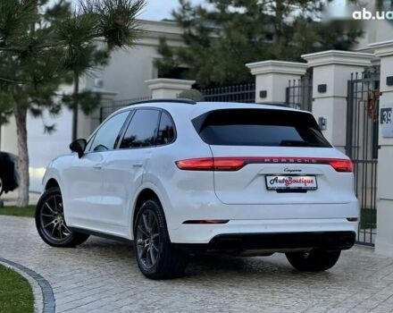 Порше Каен, объемом двигателя 3 л и пробегом 39 тыс. км за 55000 $, фото 9 на Automoto.ua