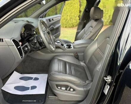 Порше Каен, объемом двигателя 3 л и пробегом 134 тыс. км за 43990 $, фото 16 на Automoto.ua