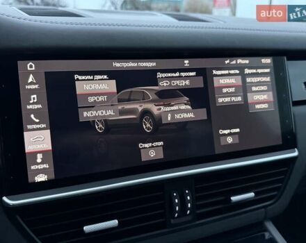 Порше Каен, объемом двигателя 2.89 л и пробегом 72 тыс. км за 64000 $, фото 58 на Automoto.ua