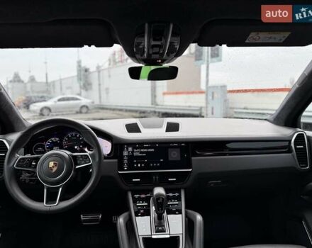 Порше Каен, объемом двигателя 2.89 л и пробегом 72 тыс. км за 64000 $, фото 39 на Automoto.ua