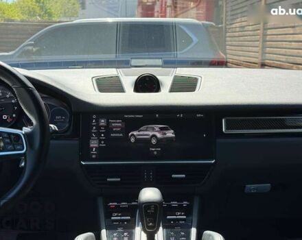 Порше Каен, объемом двигателя 3 л и пробегом 58 тыс. км за 58000 $, фото 27 на Automoto.ua