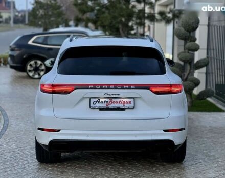Порше Каен, объемом двигателя 3 л и пробегом 39 тыс. км за 55000 $, фото 12 на Automoto.ua