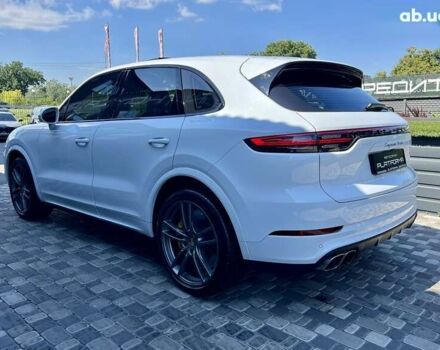 Порше Каен, объемом двигателя 4 л и пробегом 51 тыс. км за 83900 $, фото 6 на Automoto.ua