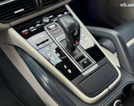 Порше Cayenne, об'ємом двигуна 3 л та пробігом 168 тис. км за 54000 $, фото 27 на Automoto.ua