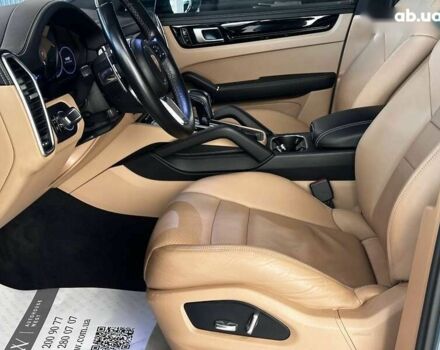 Порше Каен, объемом двигателя 3 л и пробегом 81 тыс. км за 53900 $, фото 25 на Automoto.ua