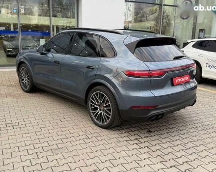 Порше Cayenne, об'ємом двигуна 3 л та пробігом 168 тис. км за 54000 $, фото 4 на Automoto.ua