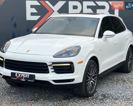 Порше Cayenne, об'ємом двигуна 3 л та пробігом 55 тис. км за 62490 $, фото 2 на Automoto.ua