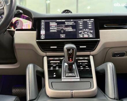 Порше Cayenne, об'ємом двигуна 3 л та пробігом 168 тис. км за 54000 $, фото 24 на Automoto.ua