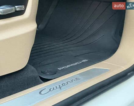 Порше Cayenne, об'ємом двигуна 3 л та пробігом 55 тис. км за 62490 $, фото 16 на Automoto.ua
