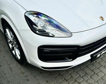 Порше Каен, объемом двигателя 4 л и пробегом 70 тыс. км за 87999 $, фото 2 на Automoto.ua