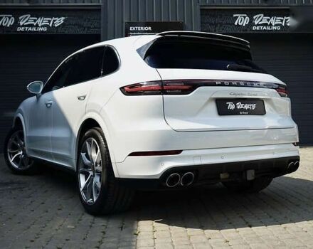 Порше Каен, объемом двигателя 4 л и пробегом 70 тыс. км за 87999 $, фото 12 на Automoto.ua