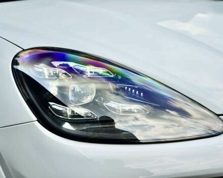 Порше Каен, объемом двигателя 4 л и пробегом 70 тыс. км за 87999 $, фото 3 на Automoto.ua