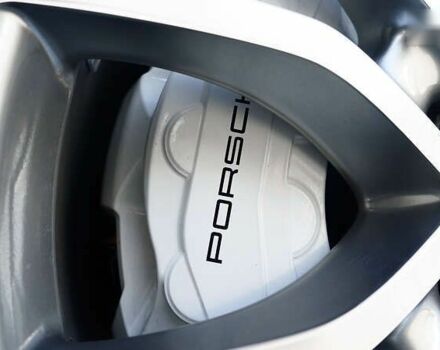 Порше Каен, объемом двигателя 4 л и пробегом 70 тыс. км за 87999 $, фото 23 на Automoto.ua