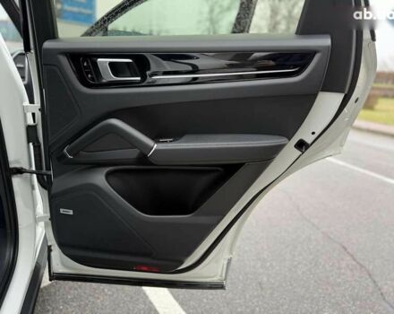 Порше Cayenne, об'ємом двигуна 3 л та пробігом 80 тис. км за 50800 $, фото 29 на Automoto.ua