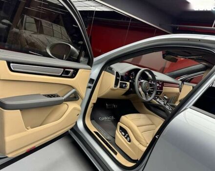 Порше Каен, объемом двигателя 4 л и пробегом 57 тыс. км за 95900 $, фото 22 на Automoto.ua