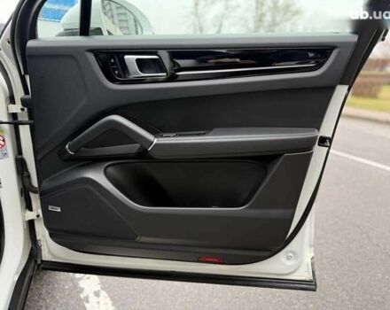 Порше Каен, объемом двигателя 3 л и пробегом 79 тыс. км за 52990 $, фото 24 на Automoto.ua