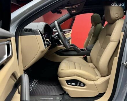 Порше Каен, объемом двигателя 4 л и пробегом 57 тыс. км за 95900 $, фото 25 на Automoto.ua