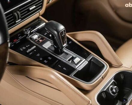 Порше Cayenne, об'ємом двигуна 3 л та пробігом 82 тис. км за 59999 $, фото 17 на Automoto.ua
