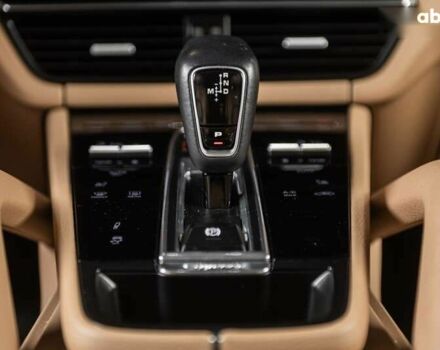 Порше Каен, объемом двигателя 3 л и пробегом 82 тыс. км за 62000 $, фото 16 на Automoto.ua
