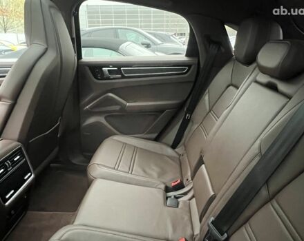Порше Каен, объемом двигателя 3 л и пробегом 34 тыс. км за 105854 $, фото 30 на Automoto.ua