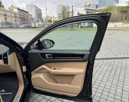 Порше Каен, объемом двигателя 3 л и пробегом 35 тыс. км за 79999 $, фото 25 на Automoto.ua