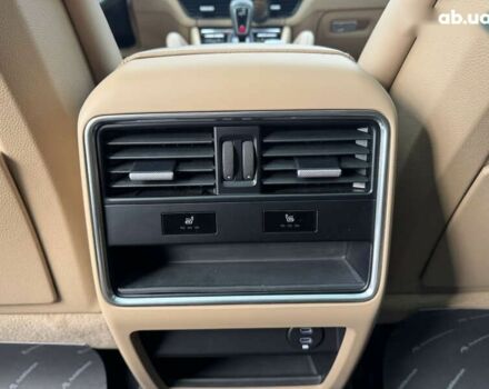 Порше Каен, объемом двигателя 3 л и пробегом 35 тыс. км за 79999 $, фото 21 на Automoto.ua